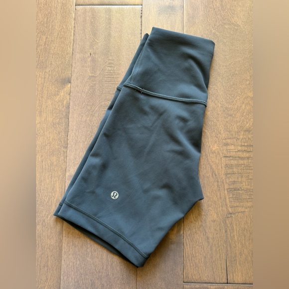 Lululemon Wunder Train High-Rise Shorts 6" - Picture 6 of 11